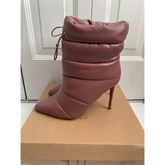 Cute Plush Ankle Boots - Picture 5 of 6